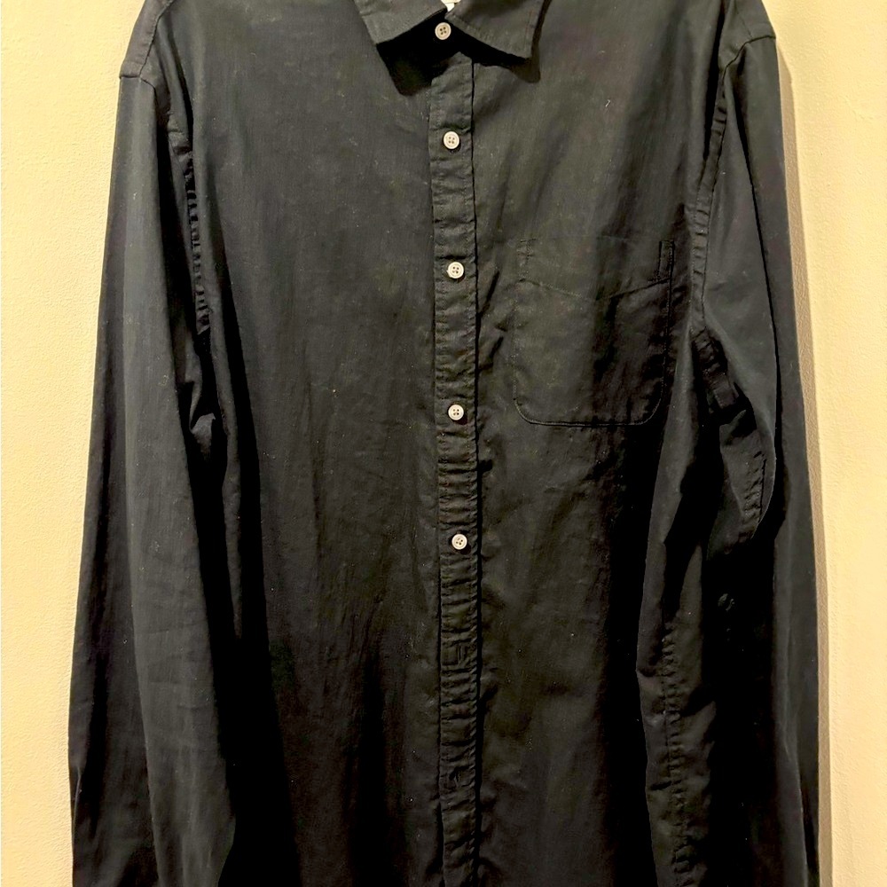 Old Navy linen blend Men's Casual Button Down Shirt in black